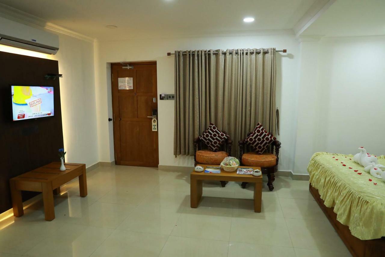 Hotel Rohini International Kallar  Luaran gambar
