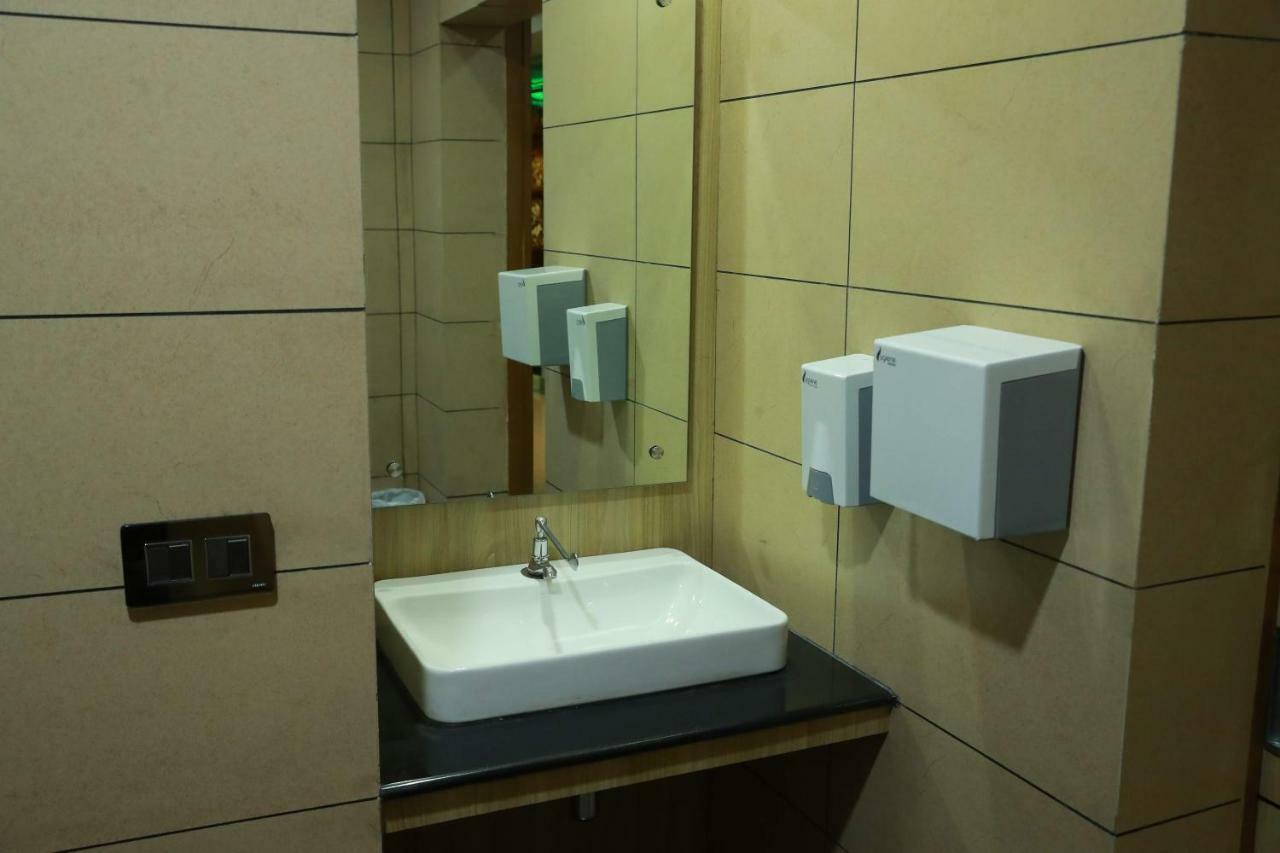 Hotel Rohini International Kallar  Luaran gambar